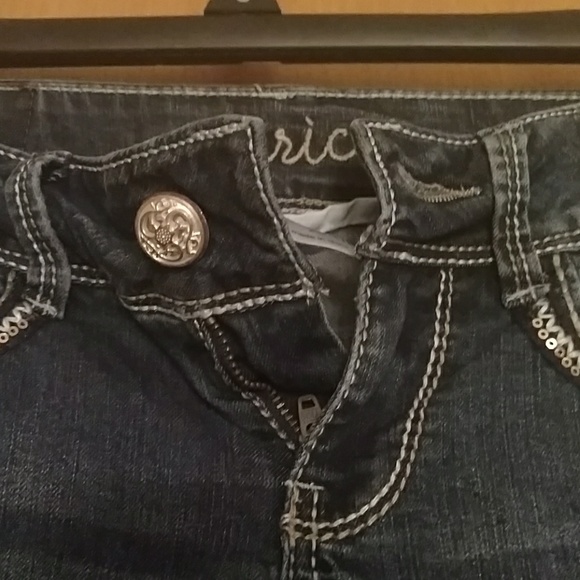 Maurices skinny jeans - XS long, rarely worn - Picture 2 of 5